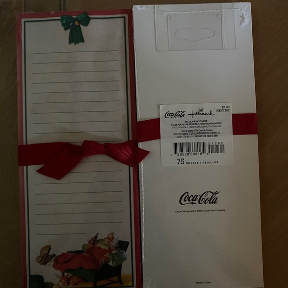 Bundle of Hallmark & Sunrise Notepads - Picture 5 of 10